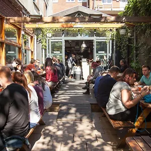  Hostel St Christophers At The Winston Niederlande